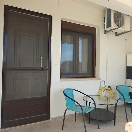 Kalives Beachview Family House